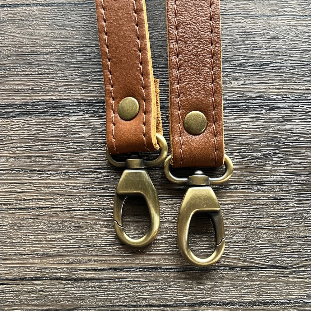 Portland Leather Goods Honey Crossbody Strap with Charm! - Picture 5 of 10